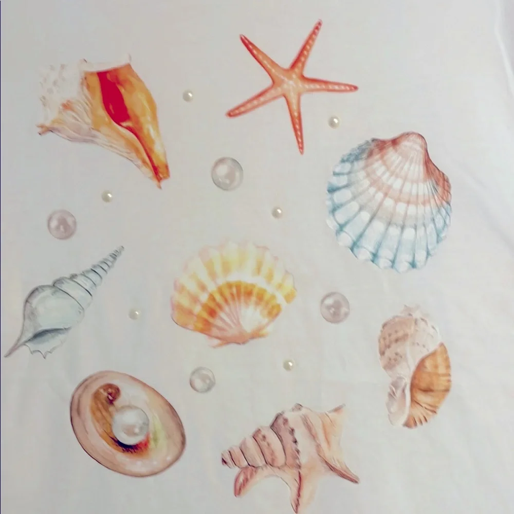 Seashell and Starfish Graphic Tee - Picture 2 of 5